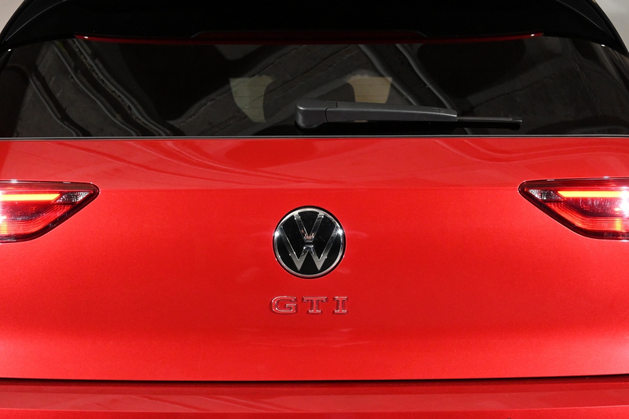 Volkswagen GOLF GTI 2,0 tsi 180kw 245cv dsg 5p 2023 19.600km Gasolina Automatico