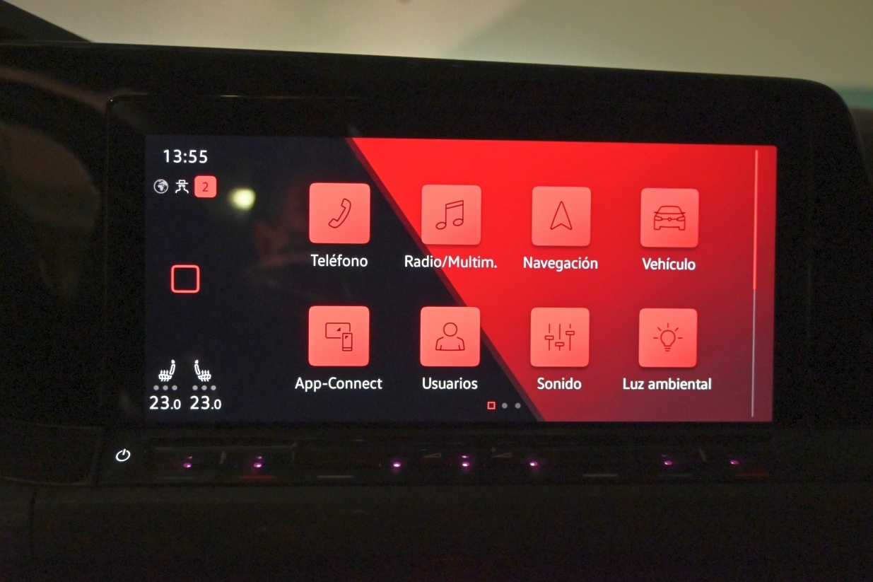 Volkswagen GOLF GTI 2,0 tsi 180kw 245cv dsg 5p 2023 19.600km Gasolina Automatico